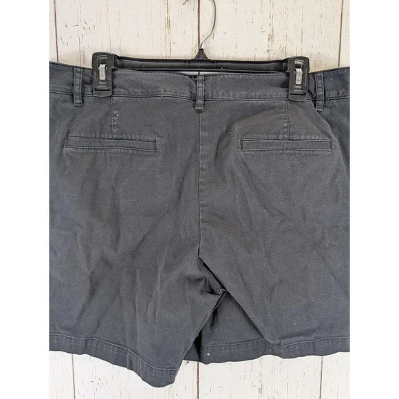 Talbots Size 16 Womens Black Chino Summer Casual Shorts - Picture 7 of 9